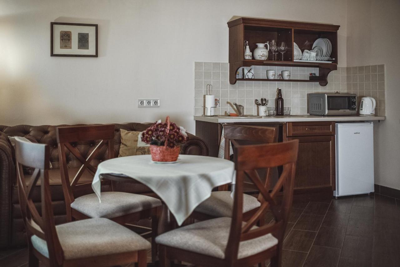 Ekaterinoslav Hotell Dnipro Exteriör bild